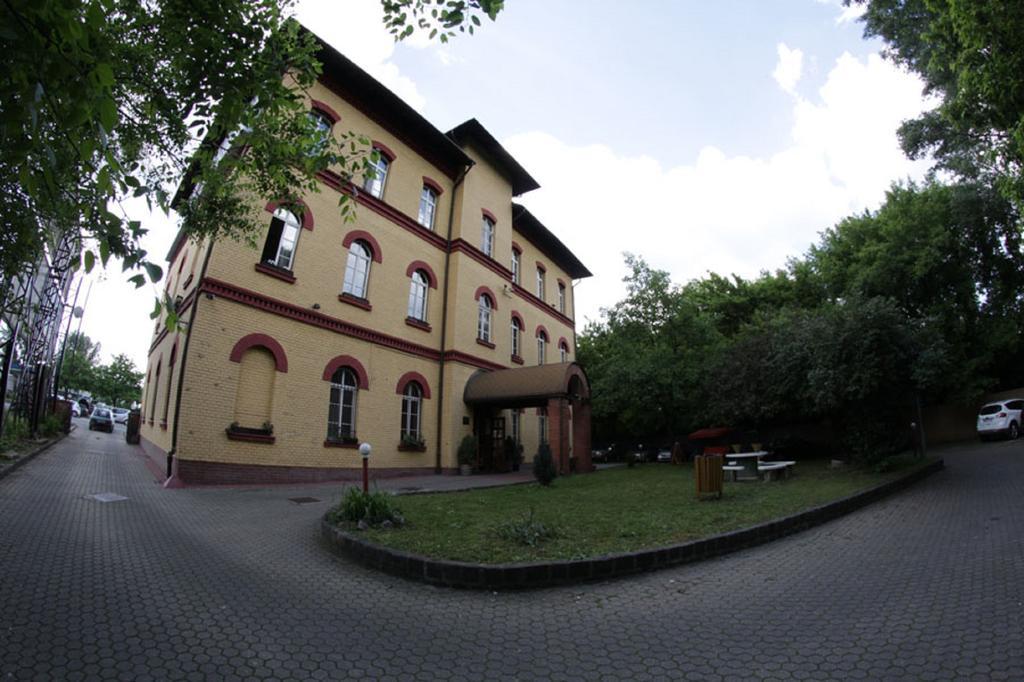 Hotel Omnibusz Budapest Exterior foto
